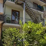 Centrale Oda ve Kahvaltı 3*